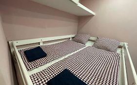 Deluxe Sapphire Residency - 4 Bedrooms
